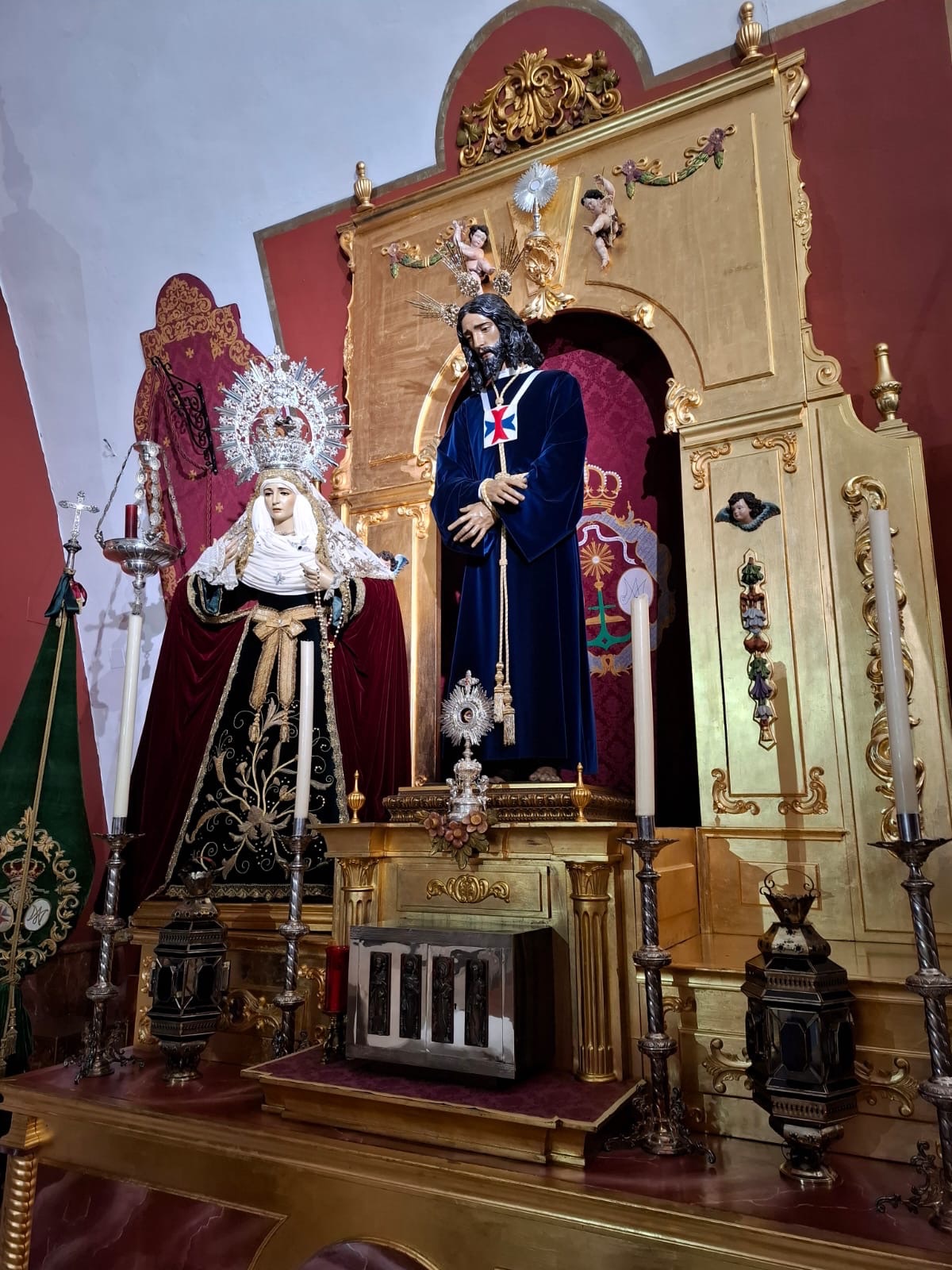 Trabajos del nuevo altar